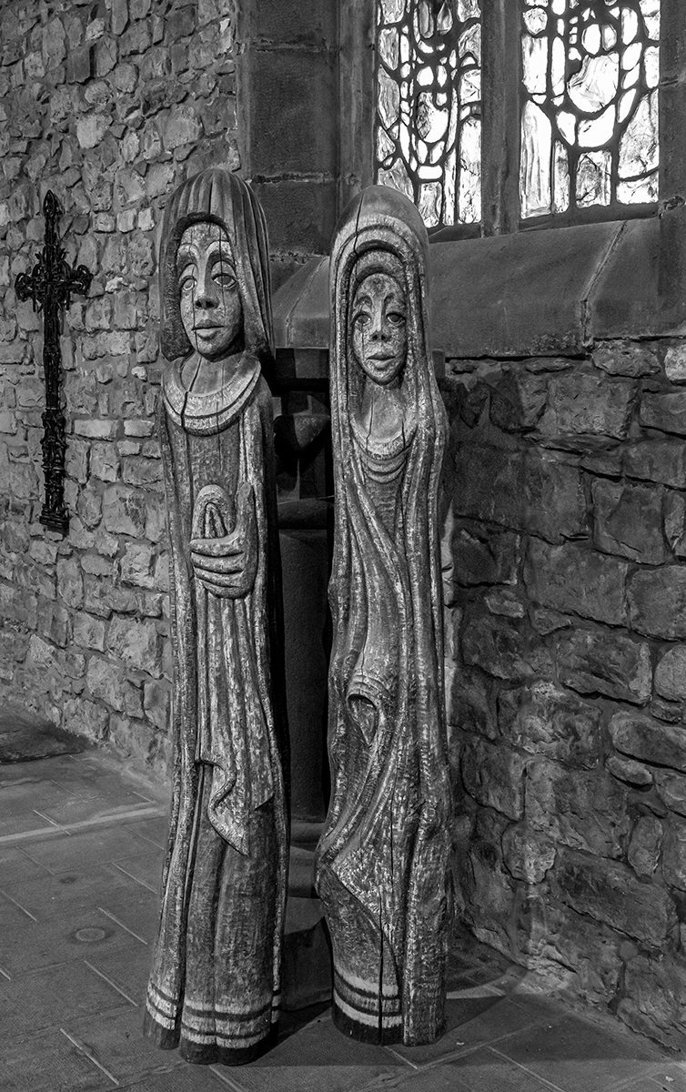 Wooden Figures by Nigel LLoyd